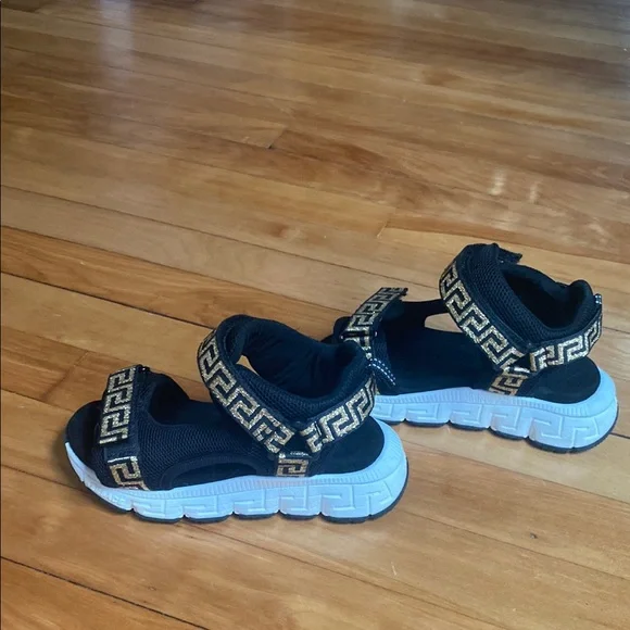 Versace Black and Gold Sandals with Greek Key Design - Picture 3 of 5